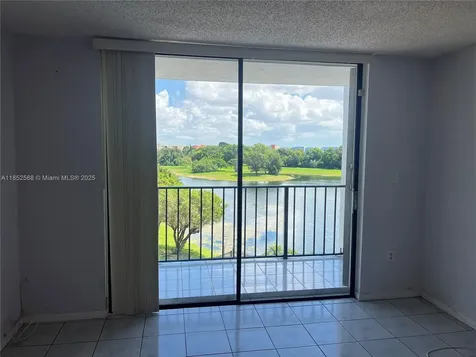 9688 Fontainebleau Boulevard Miami FL 33172