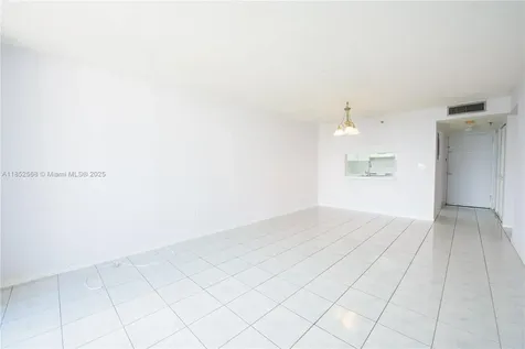 9688 Fontainebleau Boulevard Miami FL 33172