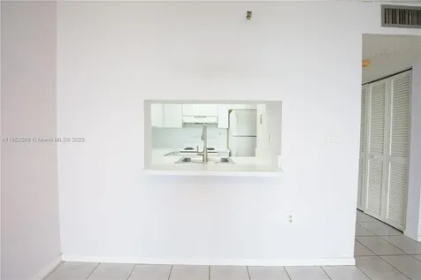 9688 Fontainebleau Boulevard Miami FL 33172