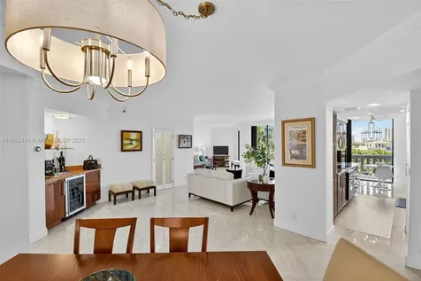 3000 Island Boulevard Aventura FL 33160