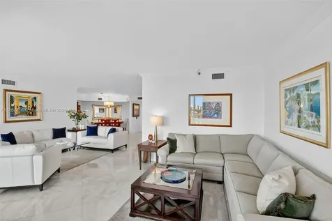3000 Island Boulevard Aventura FL 33160
