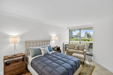 3000 Island Boulevard Aventura FL 33160