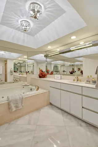3000 Island Boulevard Aventura FL 33160