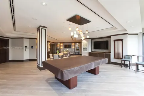3000 Island Boulevard Aventura FL 33160