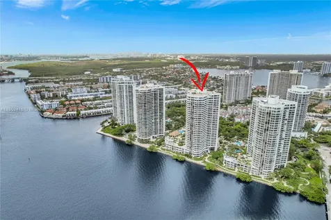 3000 Island Boulevard Aventura FL 33160