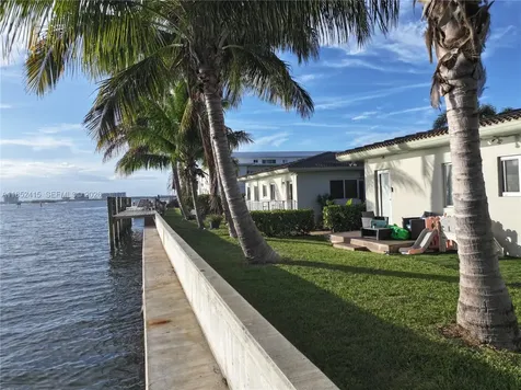 2200 Bay Drive Miami Beach FL 33141