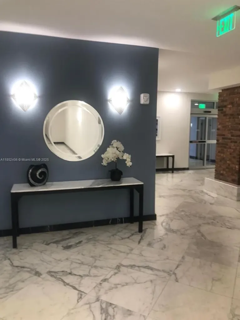 2751 S Ocean Drive Hollywood FL 33019