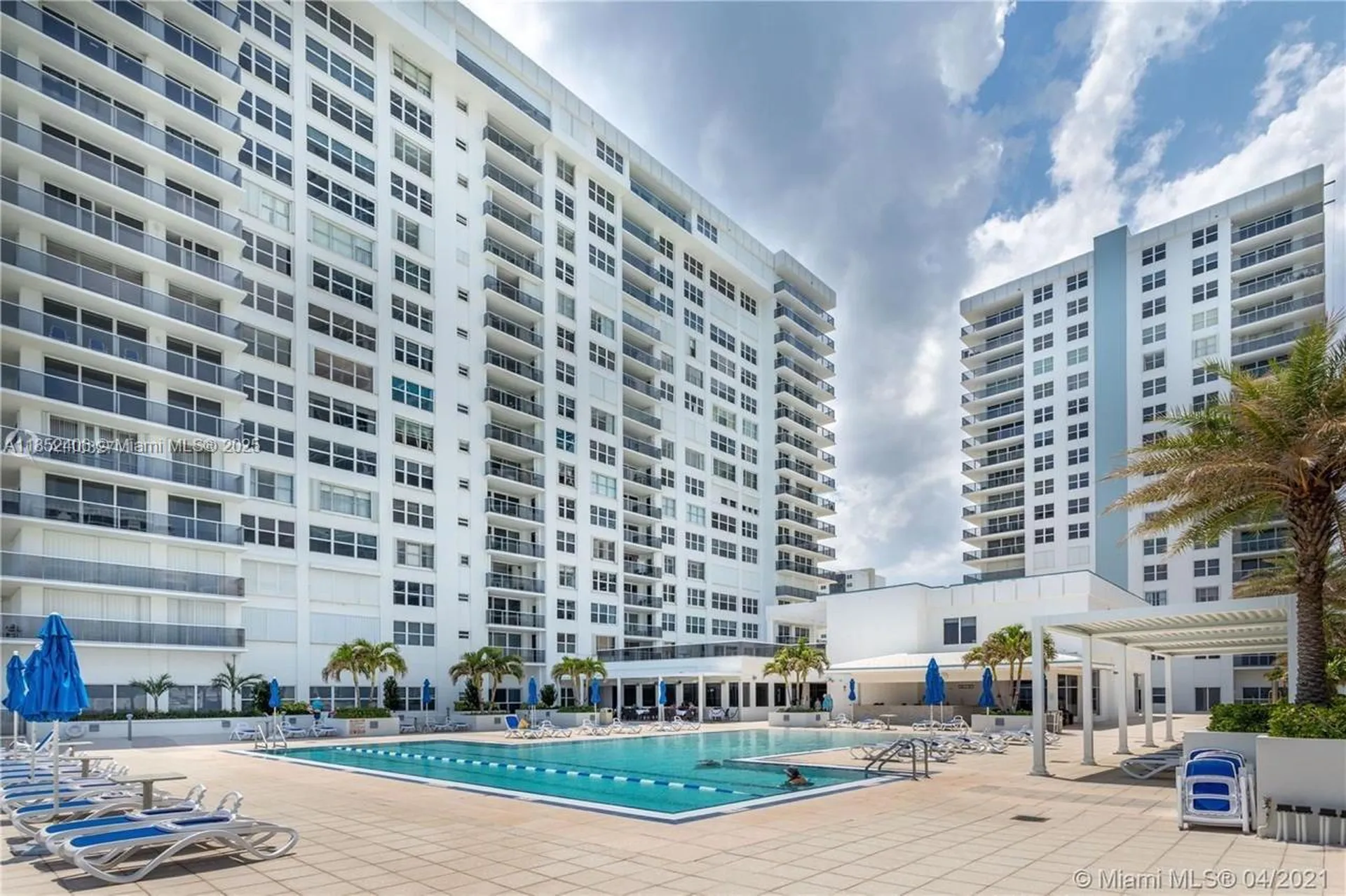2751 S Ocean Drive Hollywood FL 33019