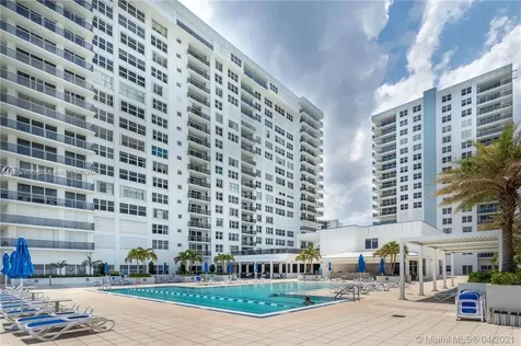 2751 S Ocean Drive Hollywood FL 33019