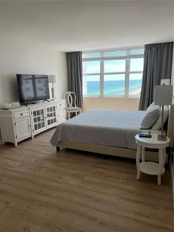 2751 S Ocean Drive Hollywood FL 33019