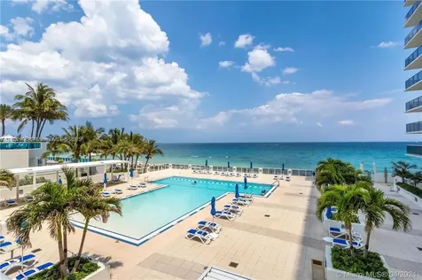 2751 S Ocean Drive Hollywood FL 33019