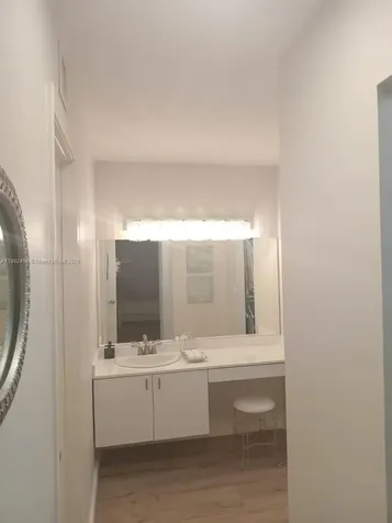 2751 S Ocean Drive Hollywood FL 33019