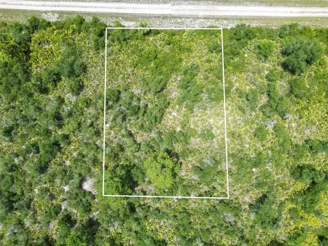 4222 E 29th Street Other City - In The State Of Florida FL 33920