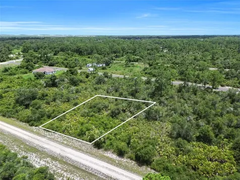 4222 E 29th Street Other City - In The State Of Florida FL 33920