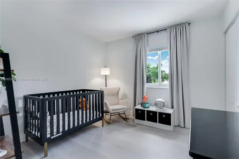 15464 SW 141st Street Miami FL 33196