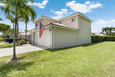 15464 SW 141st Street Miami FL 33196