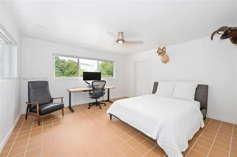 1074 NW 153rd Street Miami FL 33169