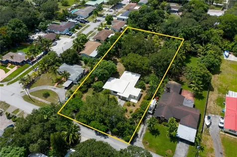 1074 NW 153rd Street Miami FL 33169