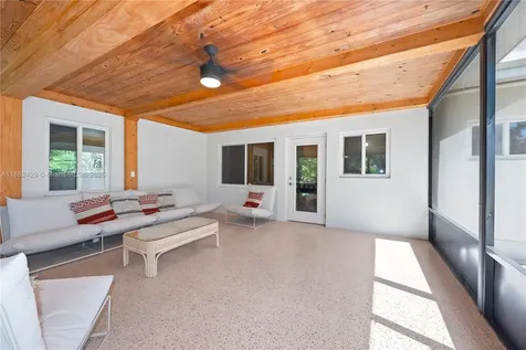 1074 NW 153rd Street Miami FL 33169
