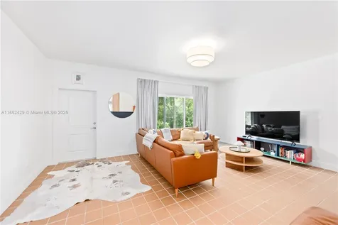 1074 NW 153rd Street Miami FL 33169