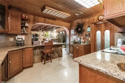 10255 SW 46th Street Miami FL 33165