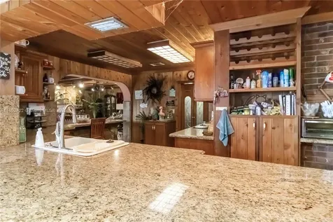 10255 SW 46th Street Miami FL 33165