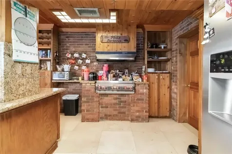 10255 SW 46th Street Miami FL 33165