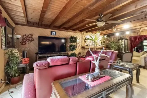 10255 SW 46th Street Miami FL 33165