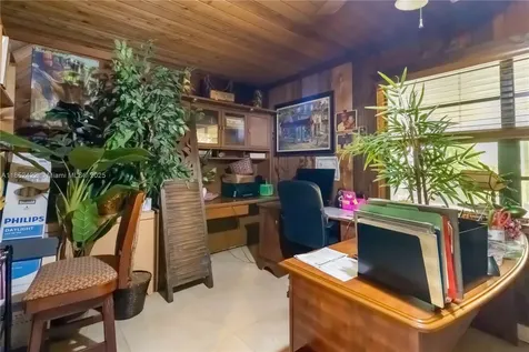 10255 SW 46th Street Miami FL 33165