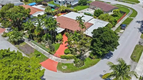 10255 SW 46th Street Miami FL 33165