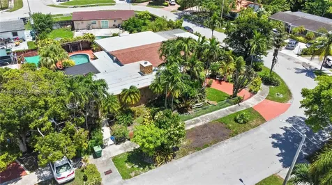 10255 SW 46th Street Miami FL 33165