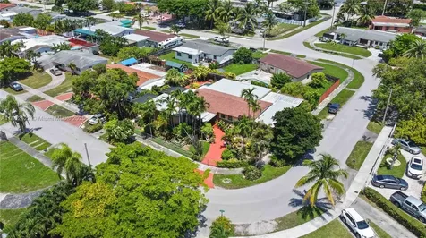 10255 SW 46th Street Miami FL 33165