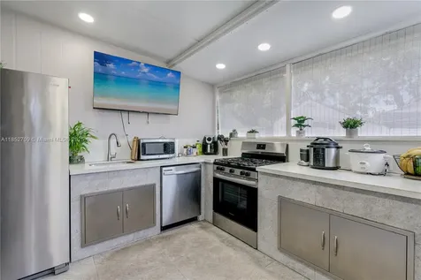 9311 SW 37th Street Miami FL 33165