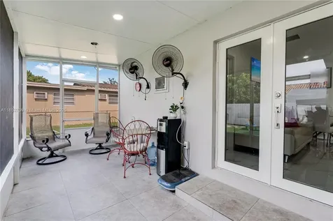9311 SW 37th Street Miami FL 33165