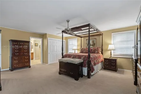 27800 SW 182nd Avenue Homestead FL 33031