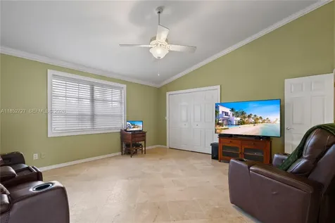 27800 SW 182nd Avenue Homestead FL 33031