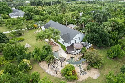 27800 SW 182nd Avenue Homestead FL 33031