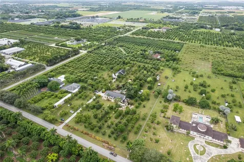 27800 SW 182nd Avenue Homestead FL 33031