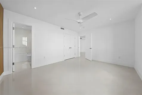 999 Brickell Bay Drive Miami FL 33131