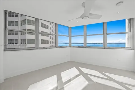 999 Brickell Bay Drive Miami FL 33131