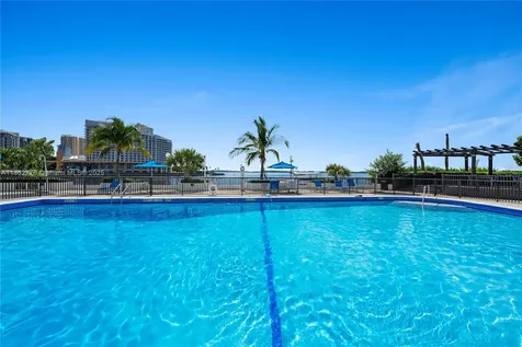 999 Brickell Bay Drive Miami FL 33131