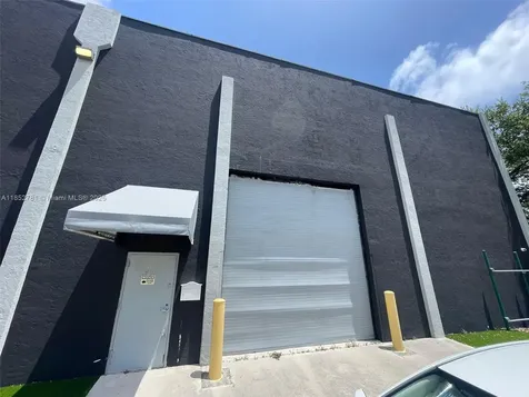 1951 Grant Street Hollywood FL 33020