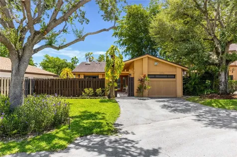 10915 SW 134th Court Miami FL 33186
