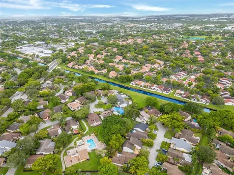 10915 SW 134th Court Miami FL 33186