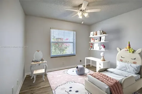 372 Cameron Drive Weston FL 33326