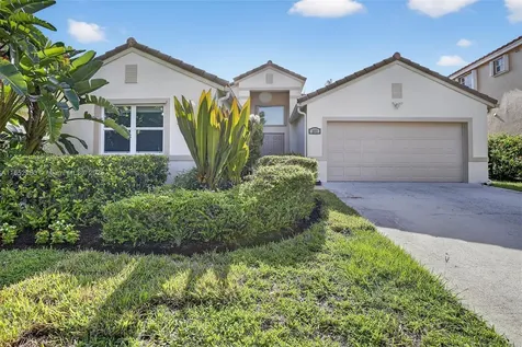 372 Cameron Drive Weston FL 33326