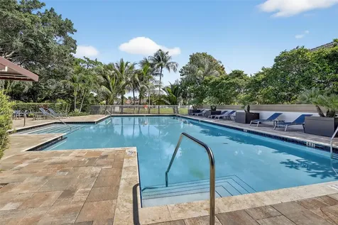 372 Cameron Drive Weston FL 33326