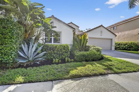 372 Cameron Drive Weston FL 33326