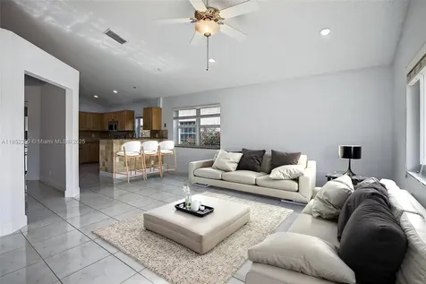 372 Cameron Drive Weston FL 33326