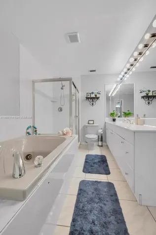 1803 E Easy Street Fort Pierce FL 34982